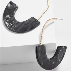 Anthropologie BaubleBar Statement earrings…